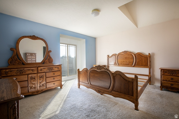 SPRING HOLLOW AT BATEMAN FARM - Residential