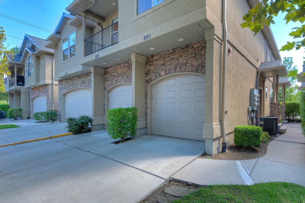 Photo of 880 E RED SAGE LN, Millcreek, UT 84107 (MLS # 2180468)