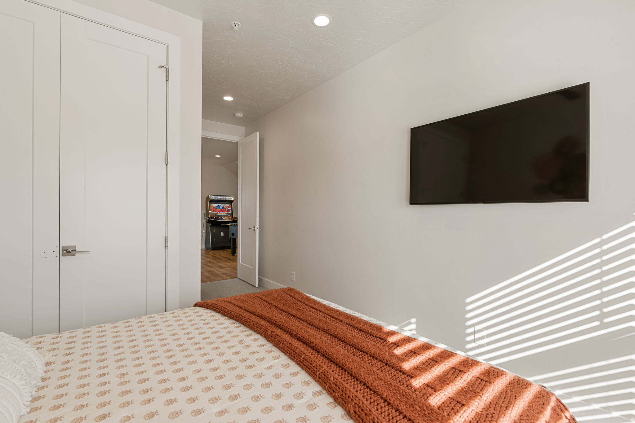 EIGHTH AT CORAL CANY - Residential