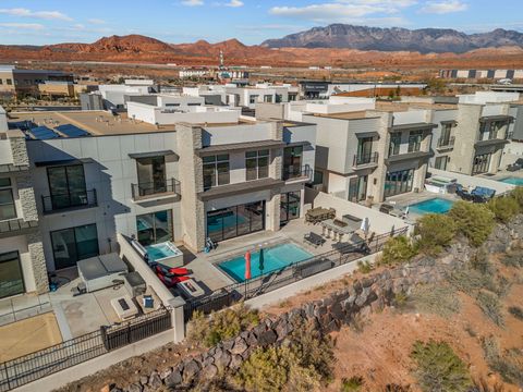 Tiny photo for 2248 N DOUBLE EAGLE LN, Washington, UT 84780 (MLS # 2133804)