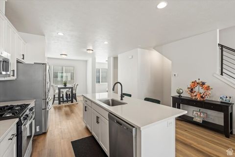 Tiny photo for 468 S 740 W, American Fork, UT 84003 (MLS # 2113895)