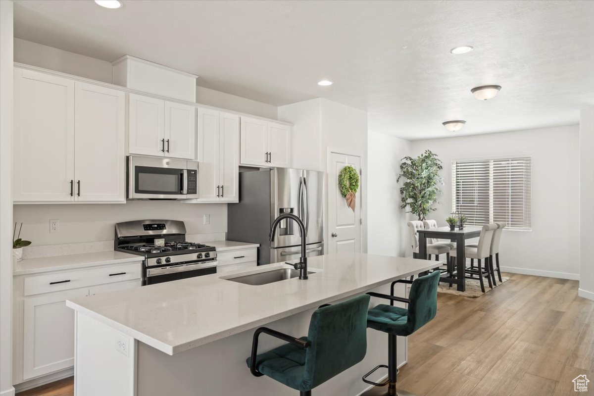 MEADOWBROOK - Residential