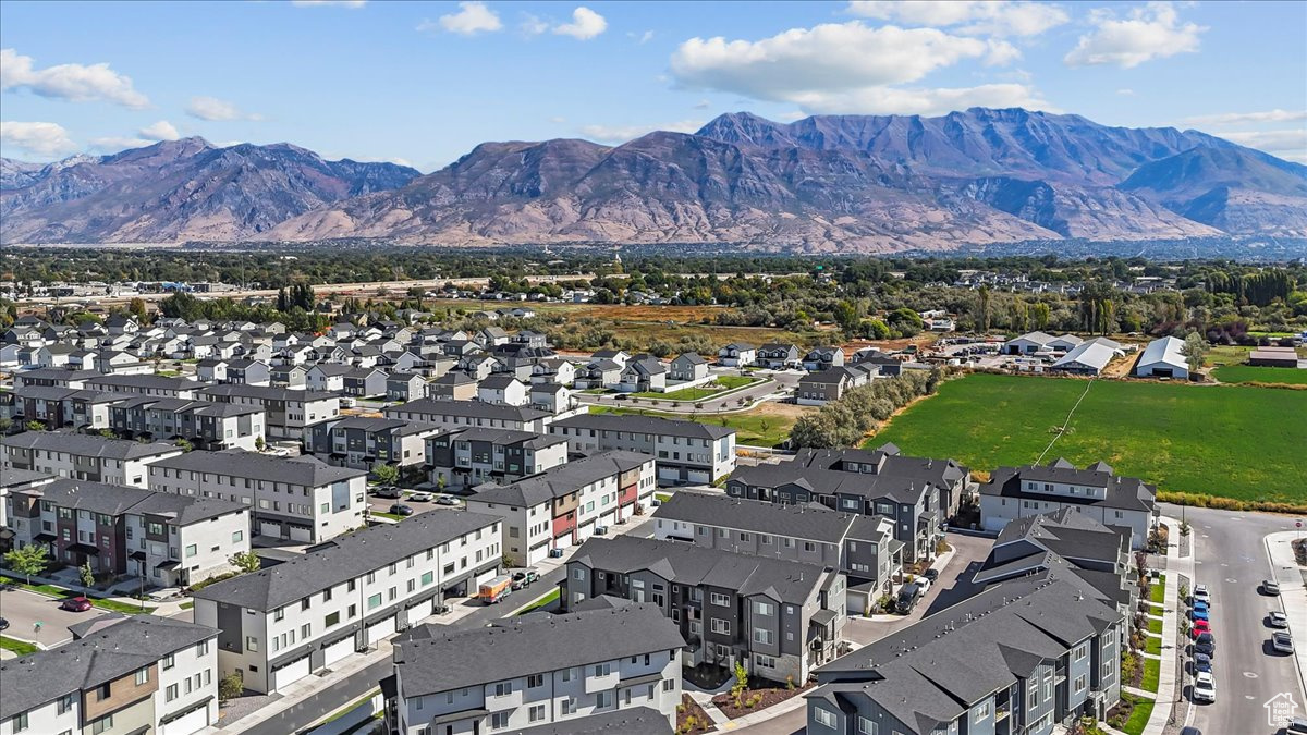 MEADOWBROOK - Residential