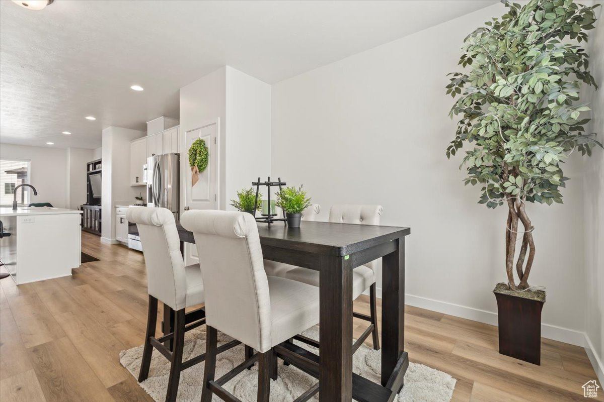 MEADOWBROOK - Residential