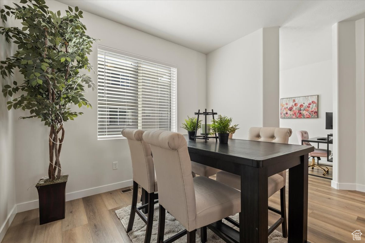 MEADOWBROOK - Residential