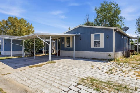 Photo of 1137 W SIERRA VISTA ST S #205, West Valley City, UT 84119 (MLS # 2180216)