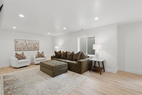 Tiny photo for 10328 S YELLOW KNIFE WAY, South Jordan, UT 84009 (MLS # 2141648)