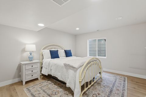 Tiny photo for 10328 S YELLOW KNIFE WAY, South Jordan, UT 84009 (MLS # 2141648)