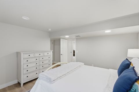 Tiny photo for 10328 S YELLOW KNIFE WAY, South Jordan, UT 84009 (MLS # 2141648)