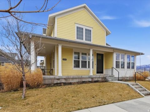 Photo of 10328 S YELLOW KNIFE WAY, South Jordan, UT 84009 (MLS # 2141648)