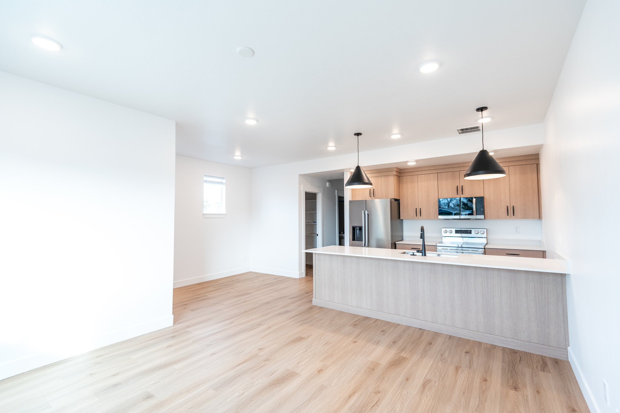 CLEAR CREEK - Residential