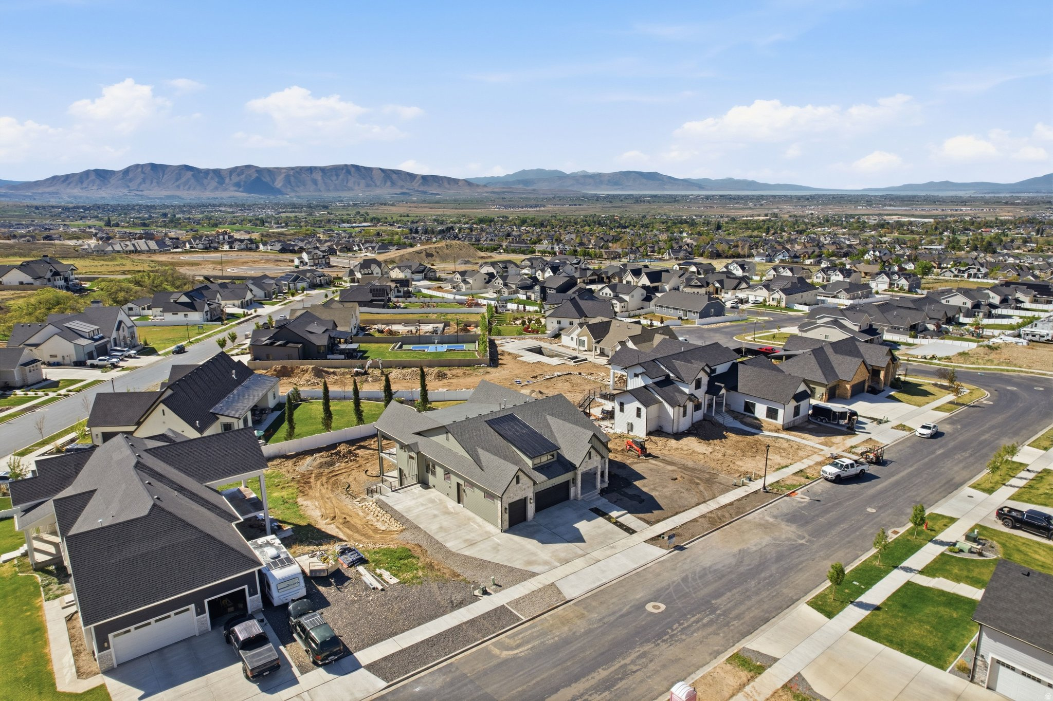 RIDGEVIEW ESTATES - Residential