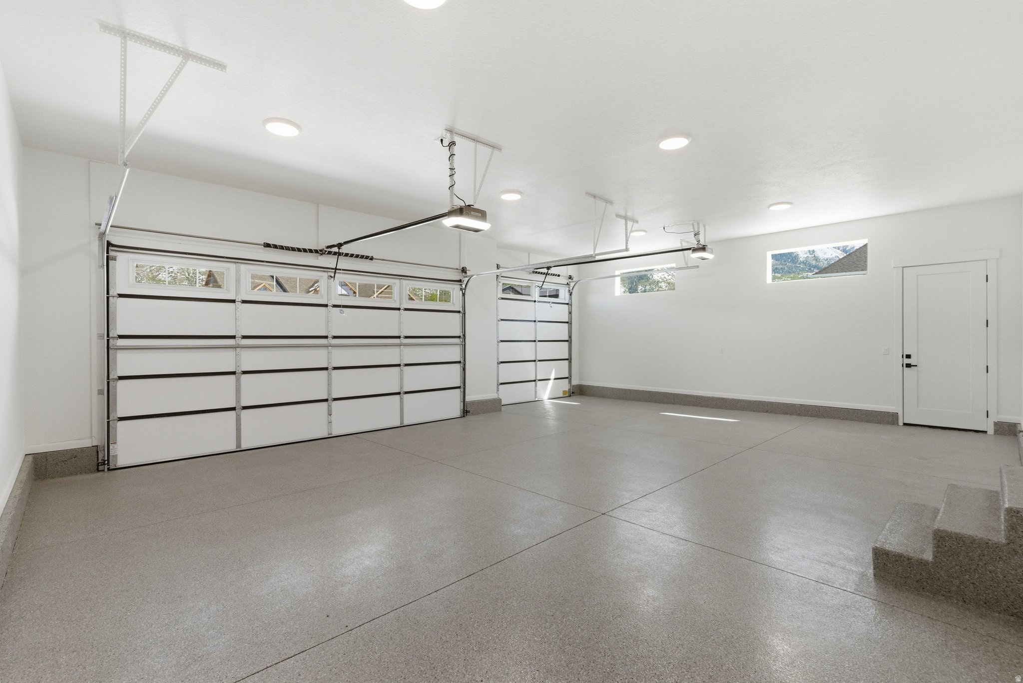 RIDGEVIEW ESTATES - Residential