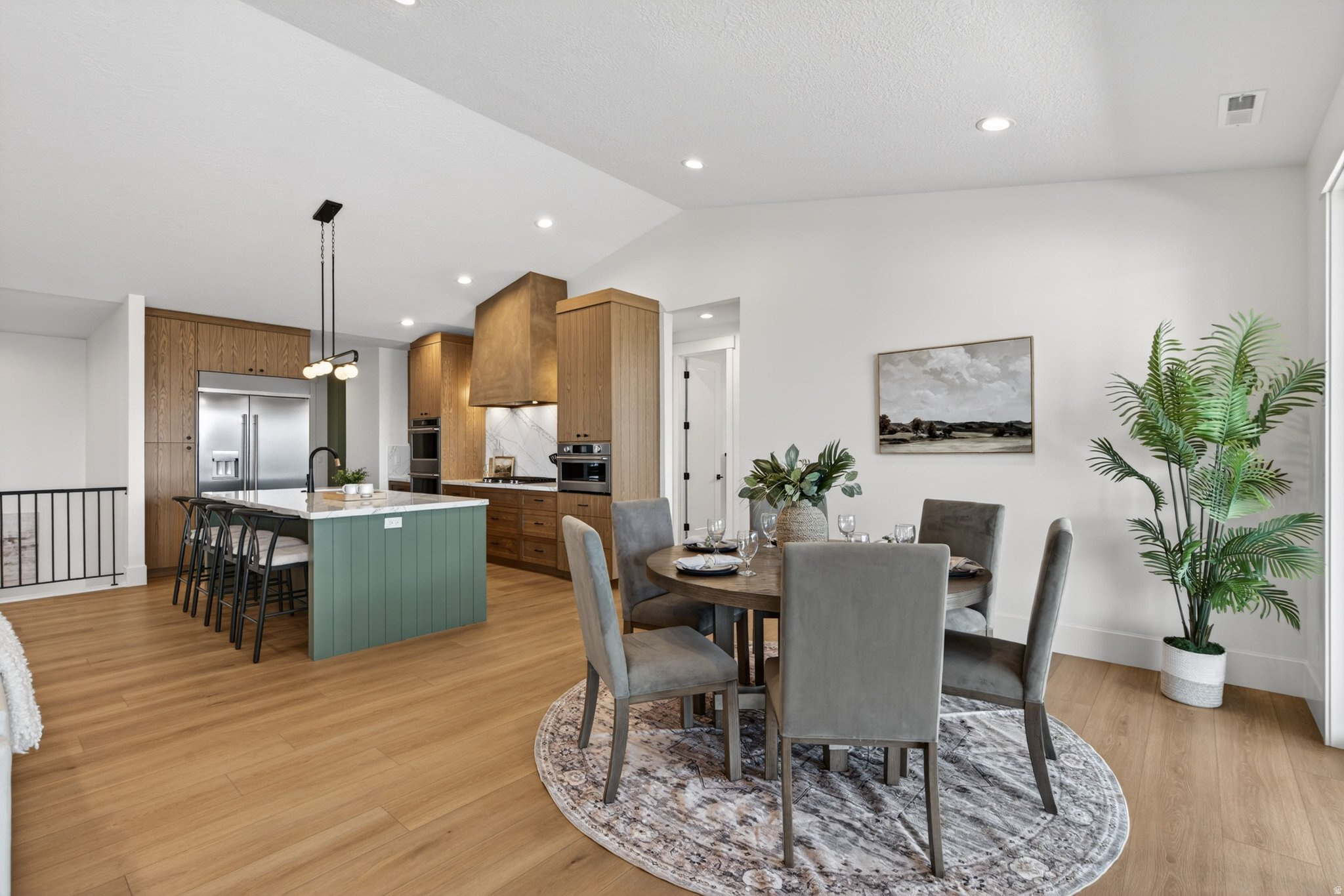 RIDGEVIEW ESTATES - Residential