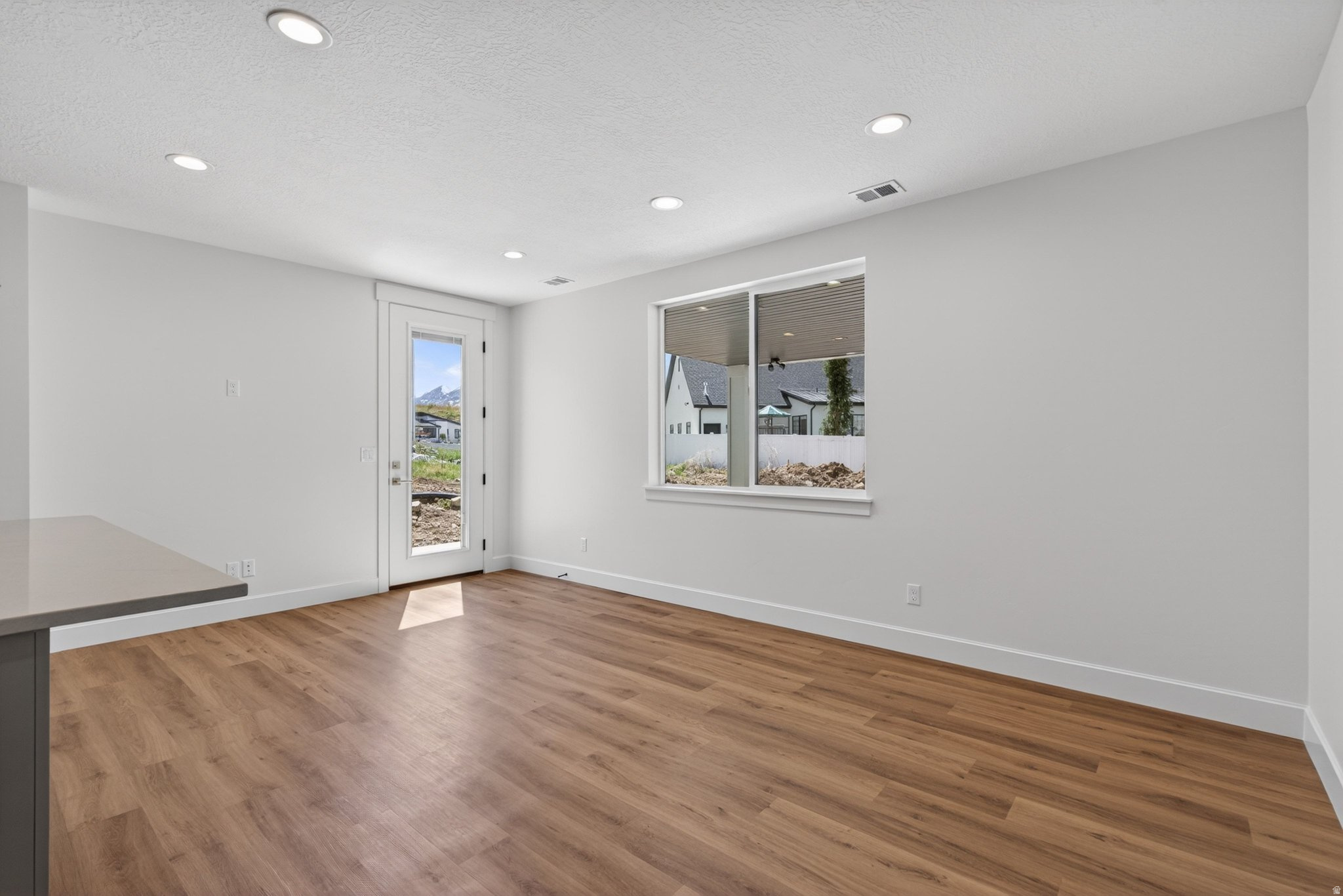 RIDGEVIEW ESTATES - Residential