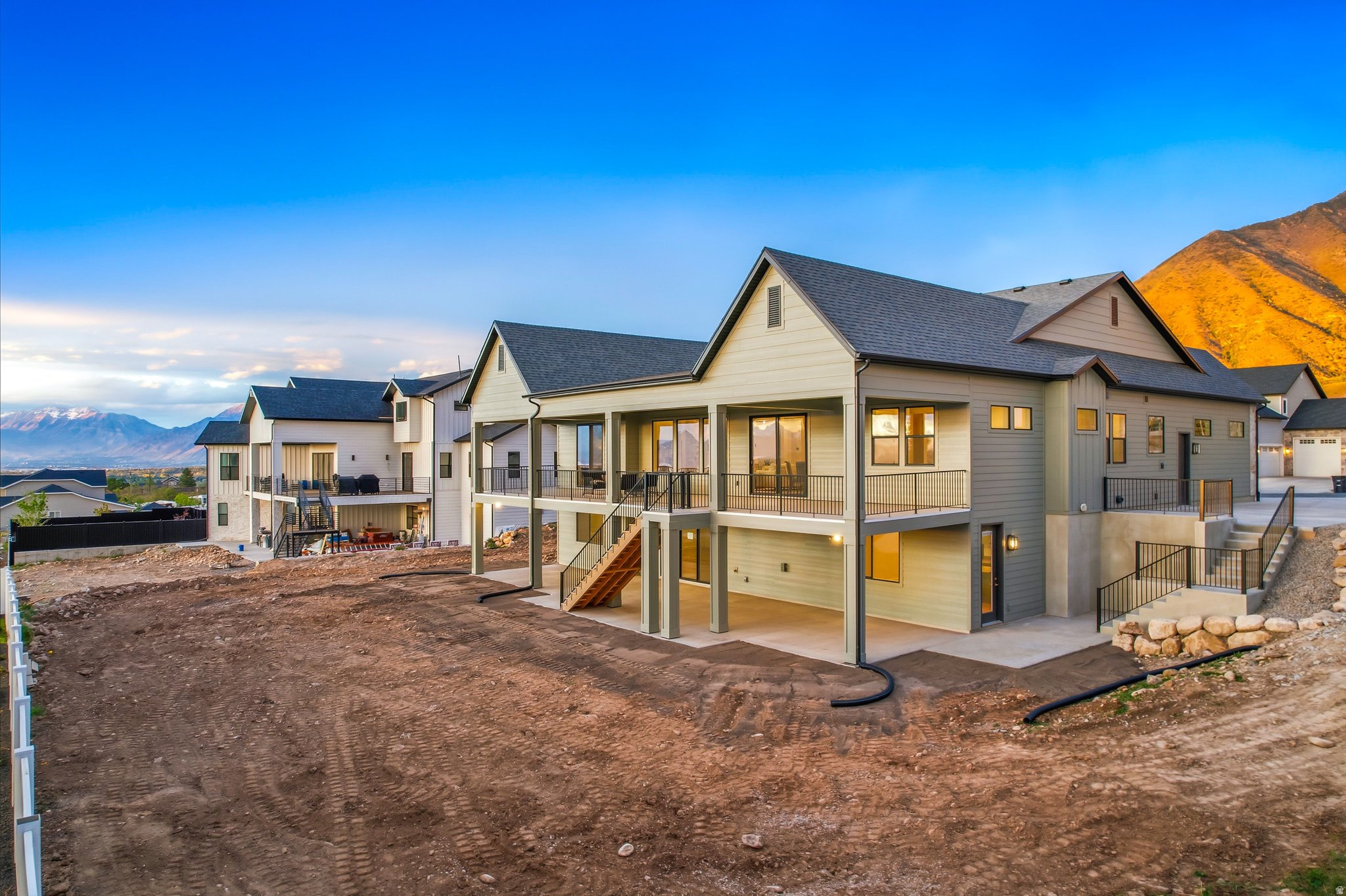 RIDGEVIEW ESTATES - Residential