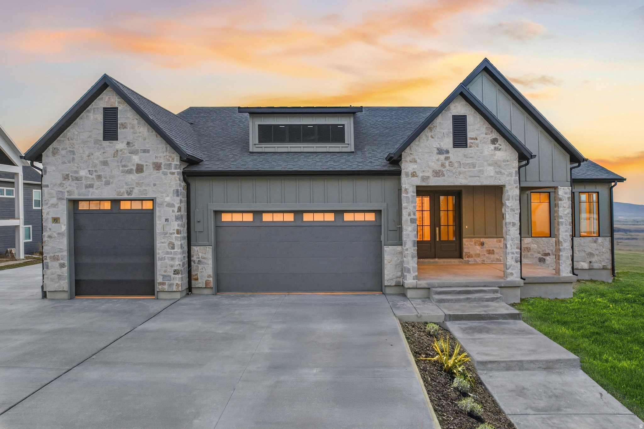 RIDGEVIEW ESTATES - Residential