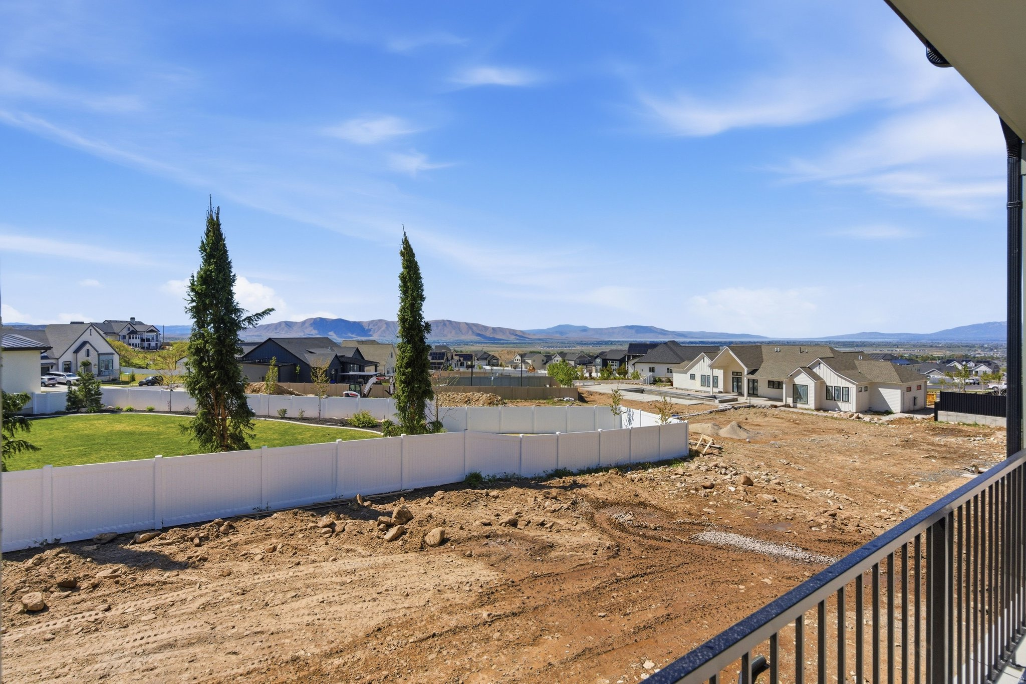 RIDGEVIEW ESTATES - Residential