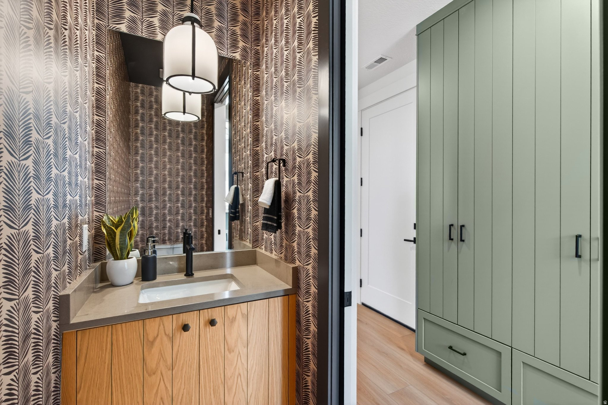 RIDGEVIEW ESTATES - Residential