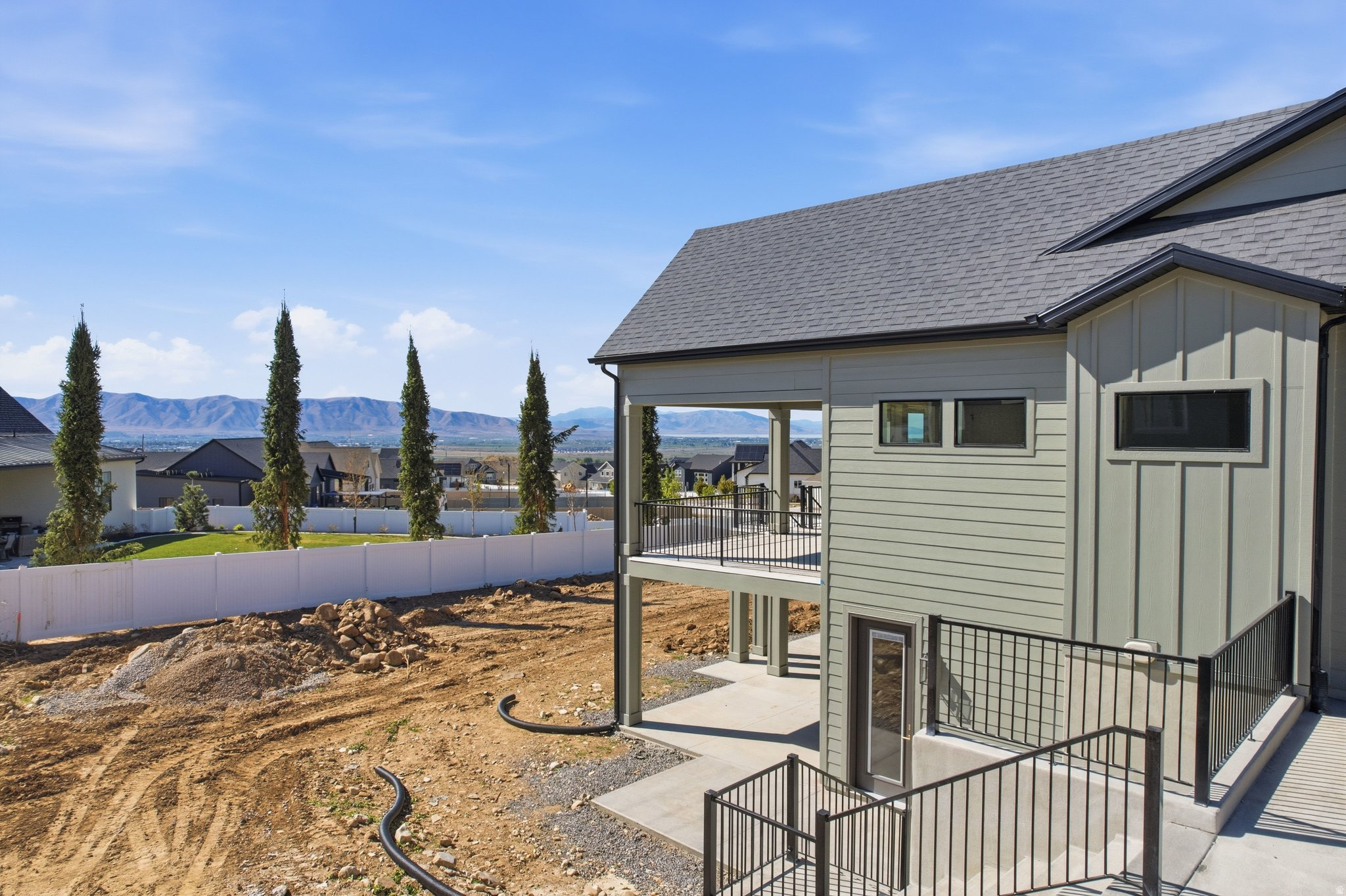 RIDGEVIEW ESTATES - Residential