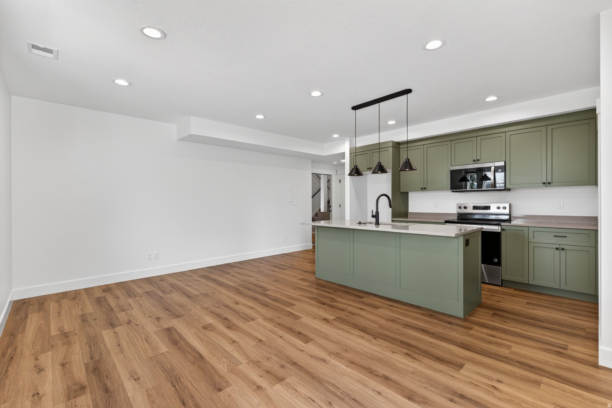 RIDGEVIEW ESTATES - Residential