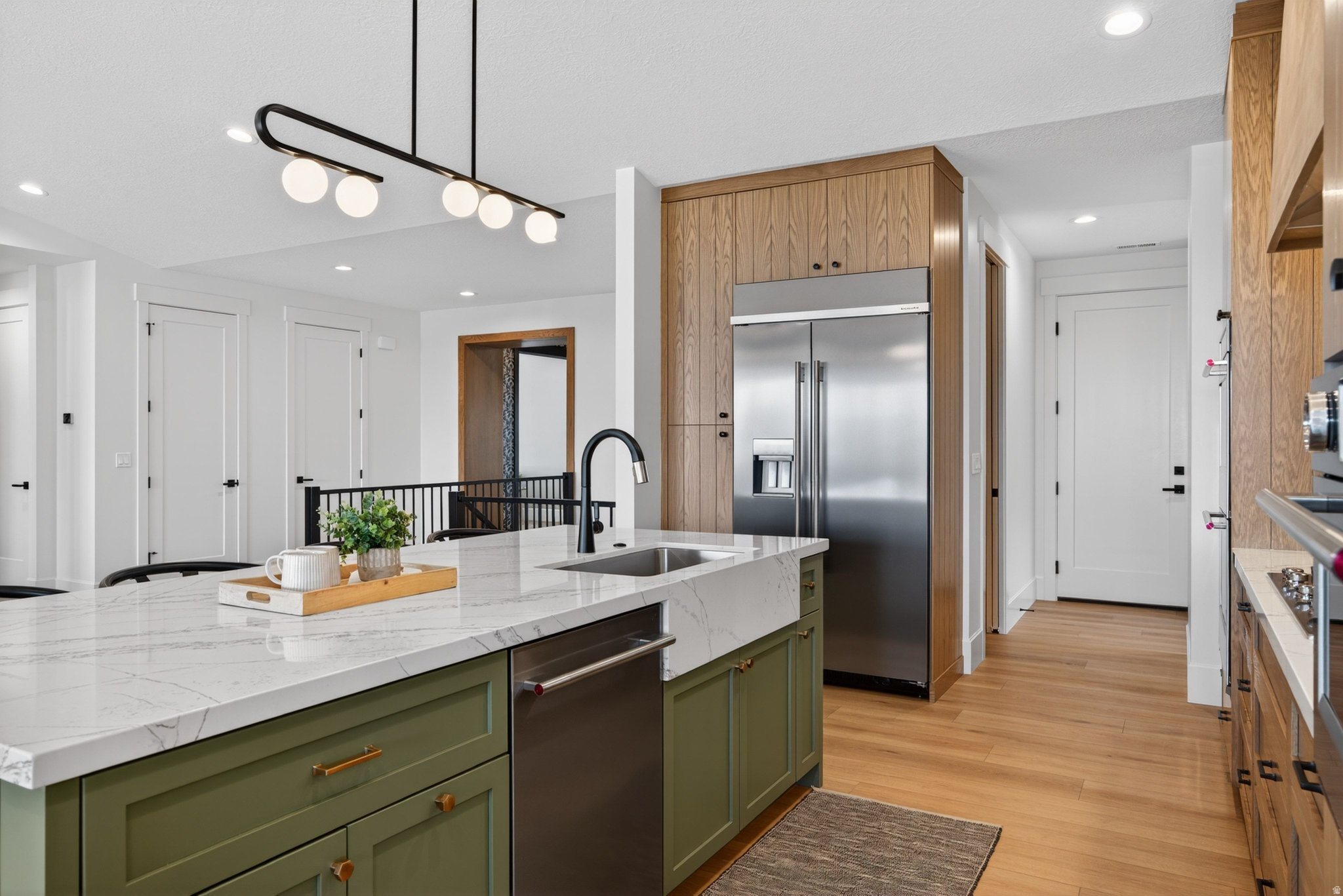 RIDGEVIEW ESTATES - Residential