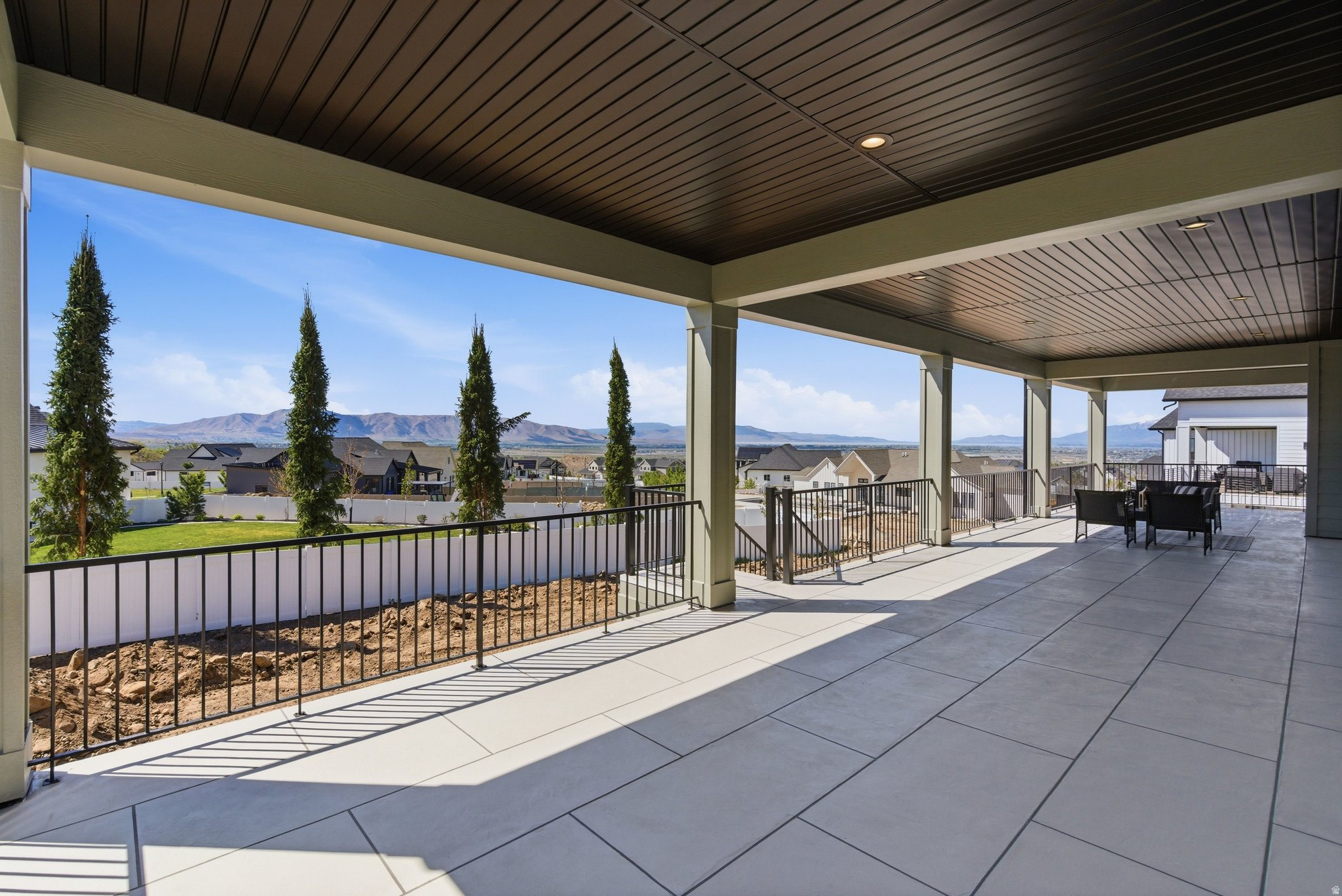 RIDGEVIEW ESTATES - Residential