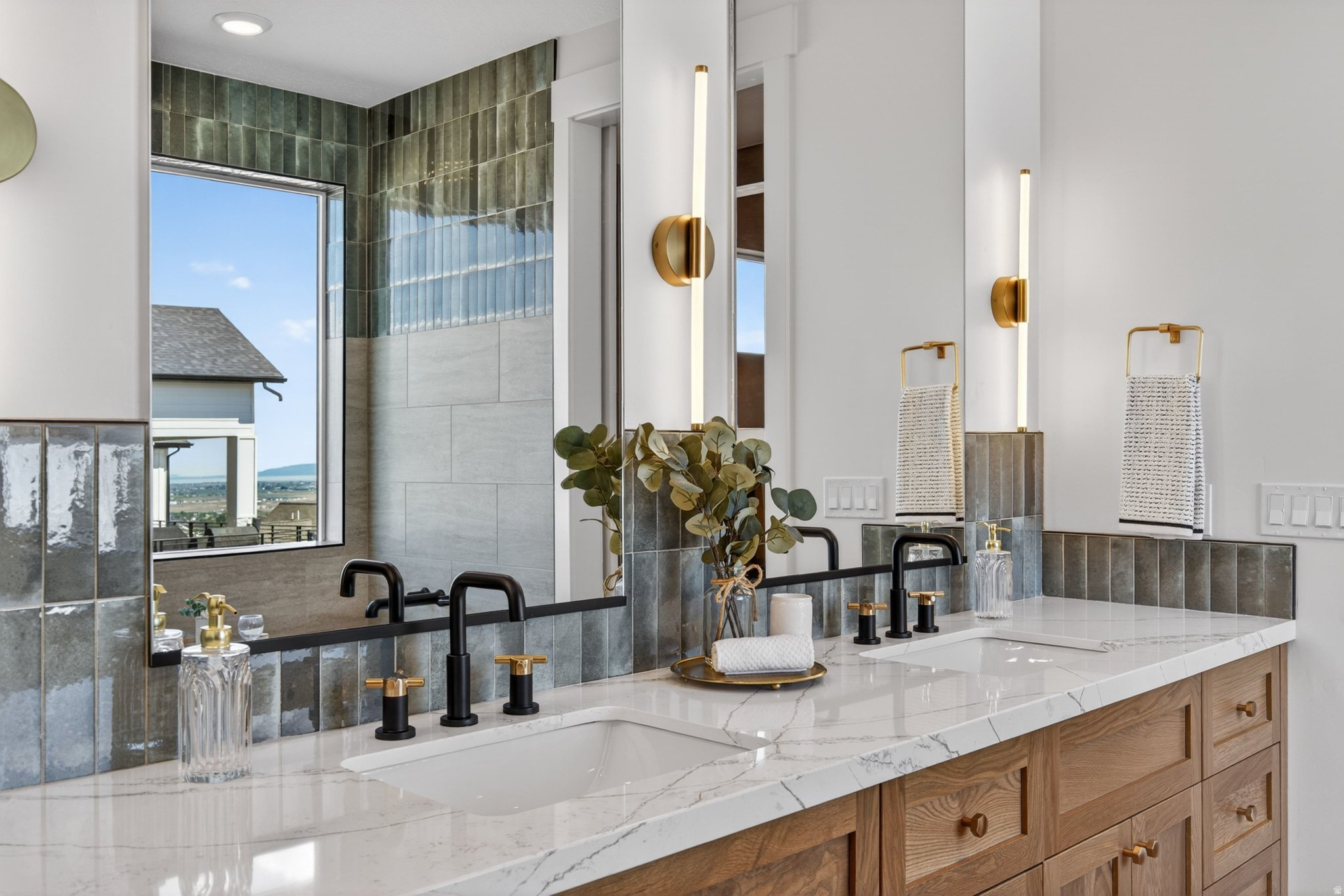 RIDGEVIEW ESTATES - Residential