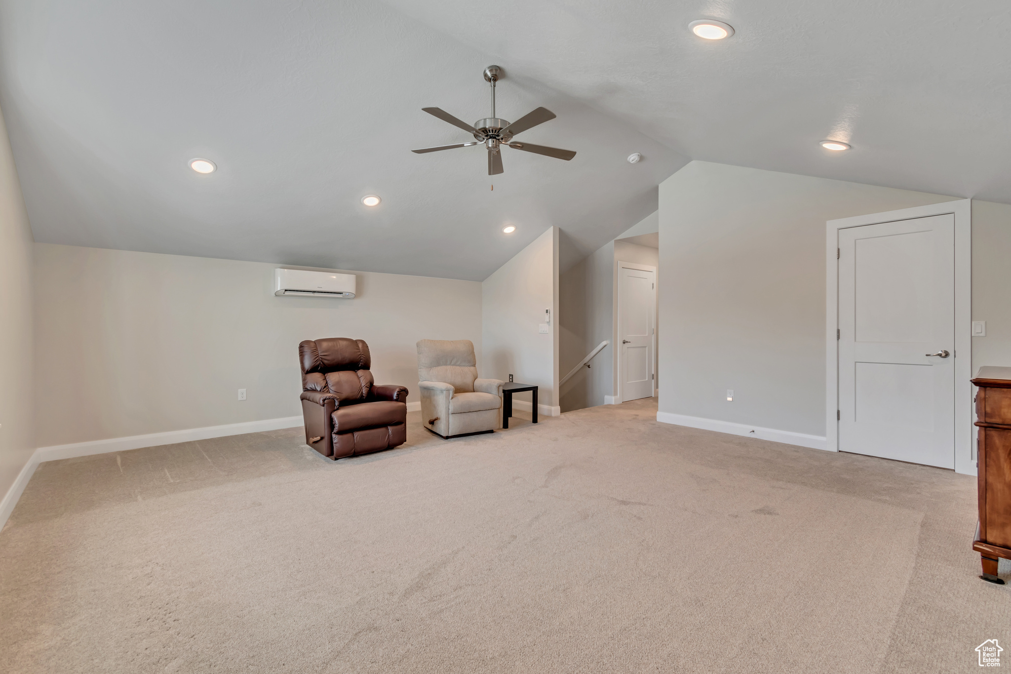 Saratoga Springs, Utah 84045, United States, 3 Bedrooms Bedrooms, ,3 BathroomsBathrooms,Residential,Active,167445