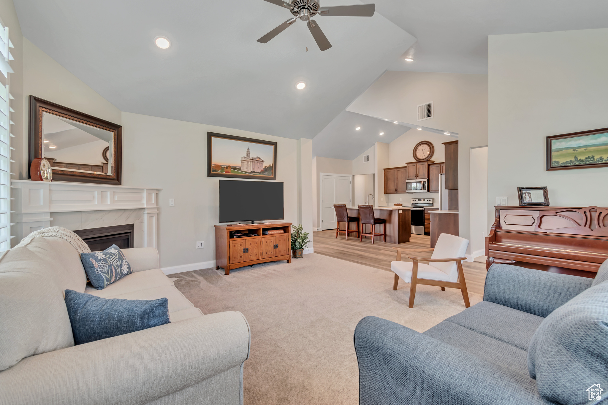 Saratoga Springs, Utah 84045, United States, 3 Bedrooms Bedrooms, ,3 BathroomsBathrooms,Residential,Active,167445