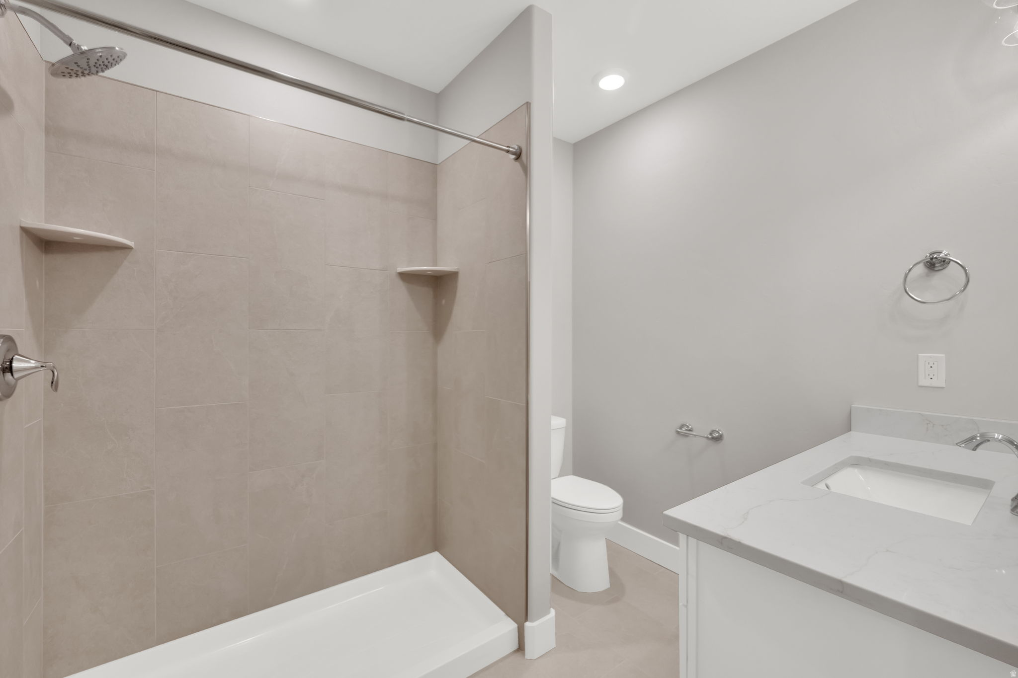 PEARL COVE - Residential