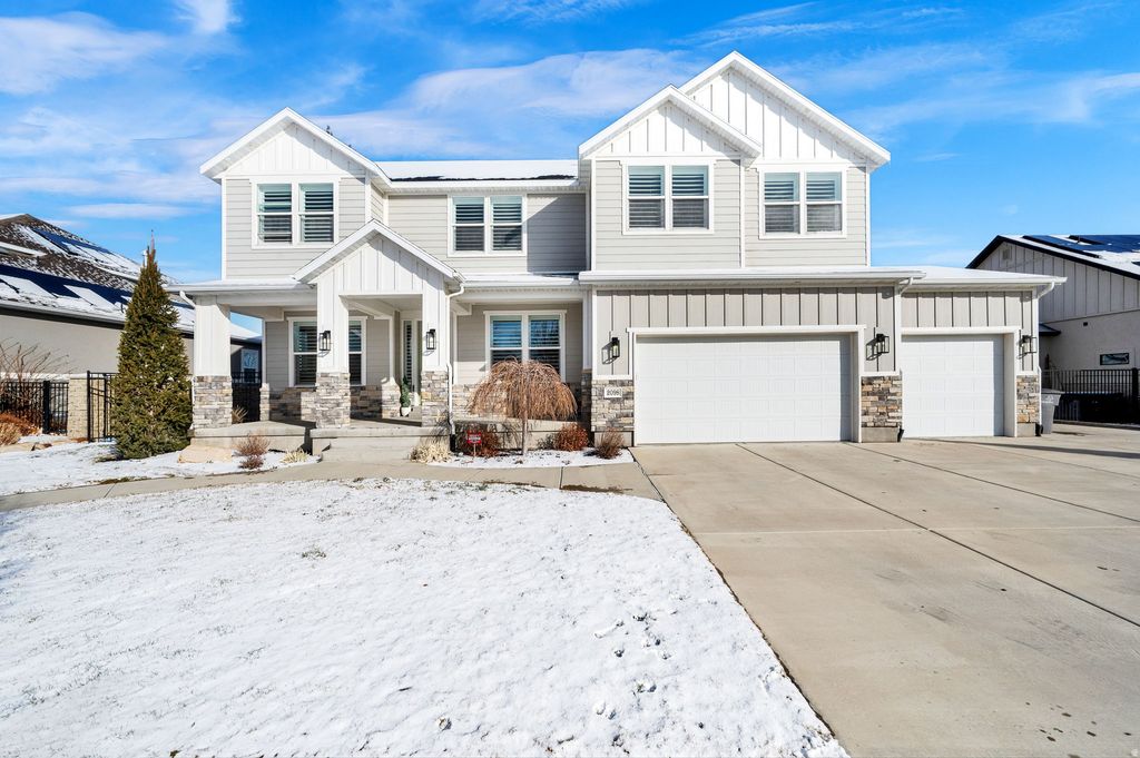 Photo of 2098 W NICHOLAS FARM LN S, South Jordan, UT 84095 (MLS # 2138584)