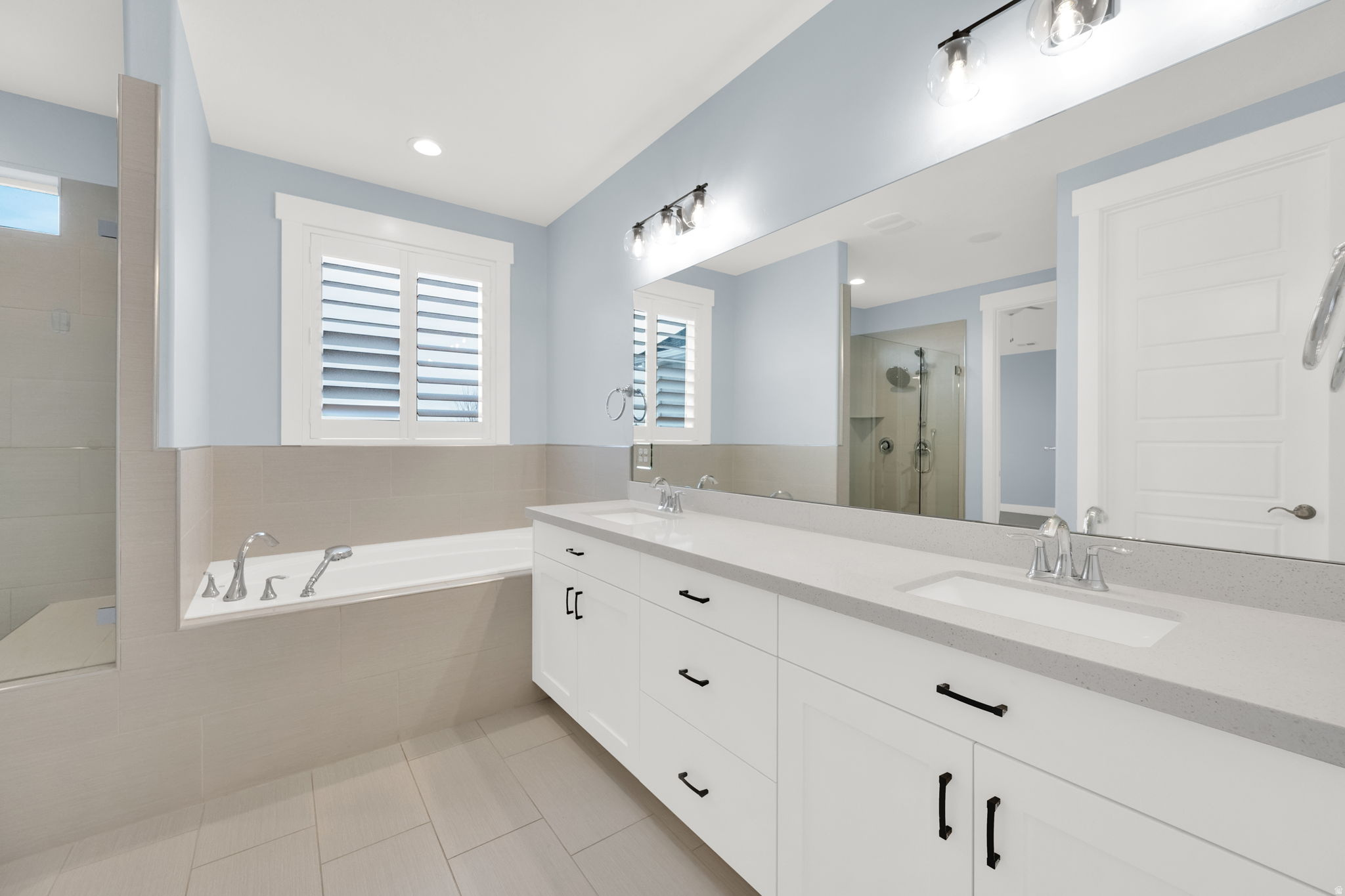 PEARL COVE - Residential