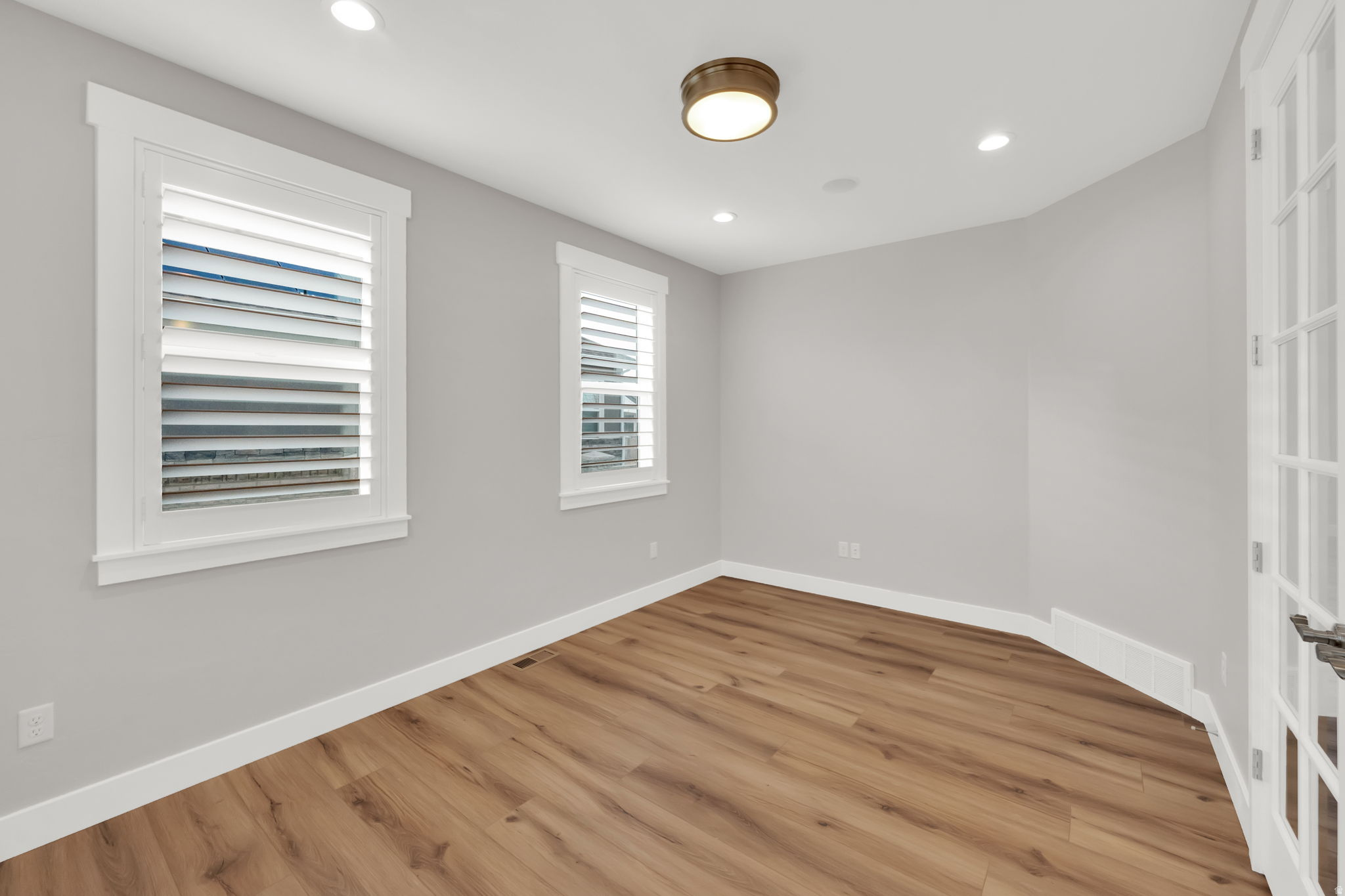 PEARL COVE - Residential