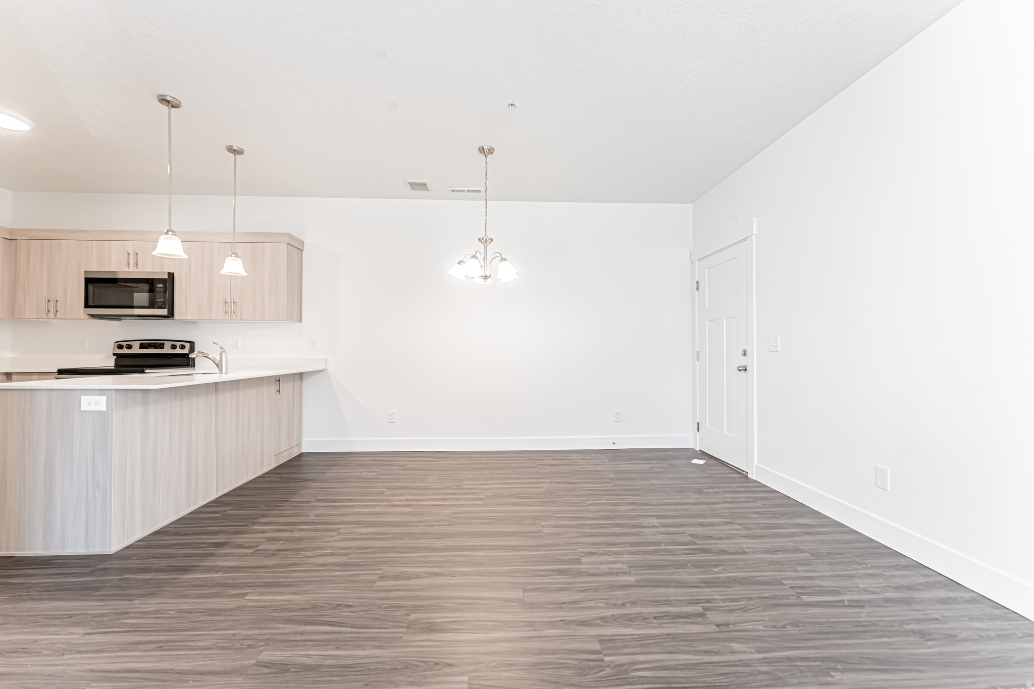 MT. RAINIER - Residential