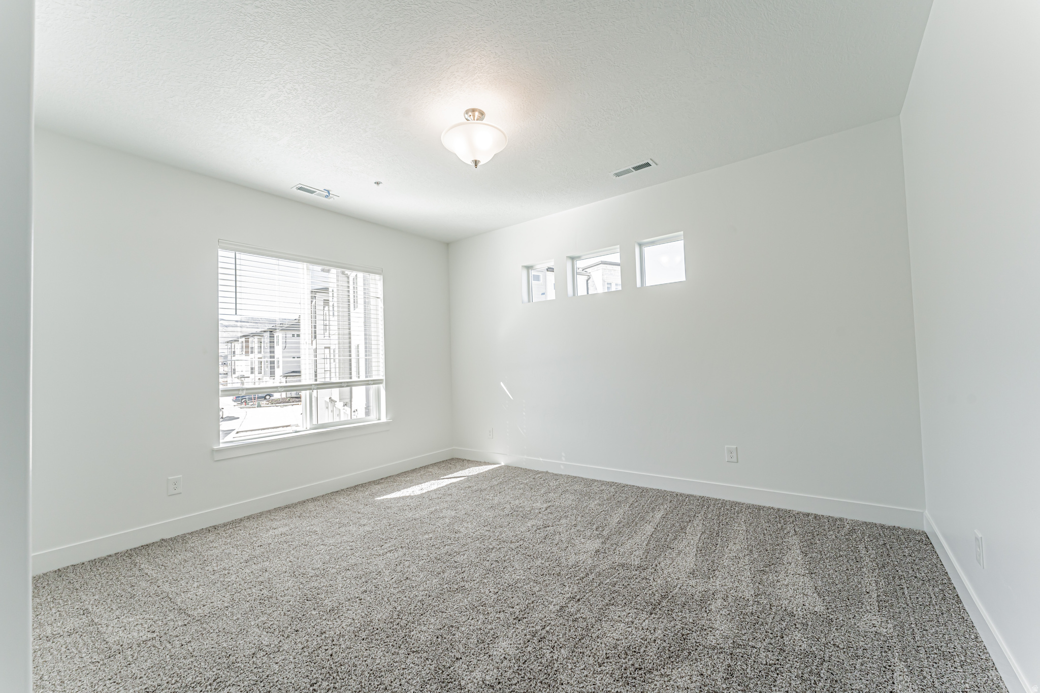 MT. RAINIER - Residential