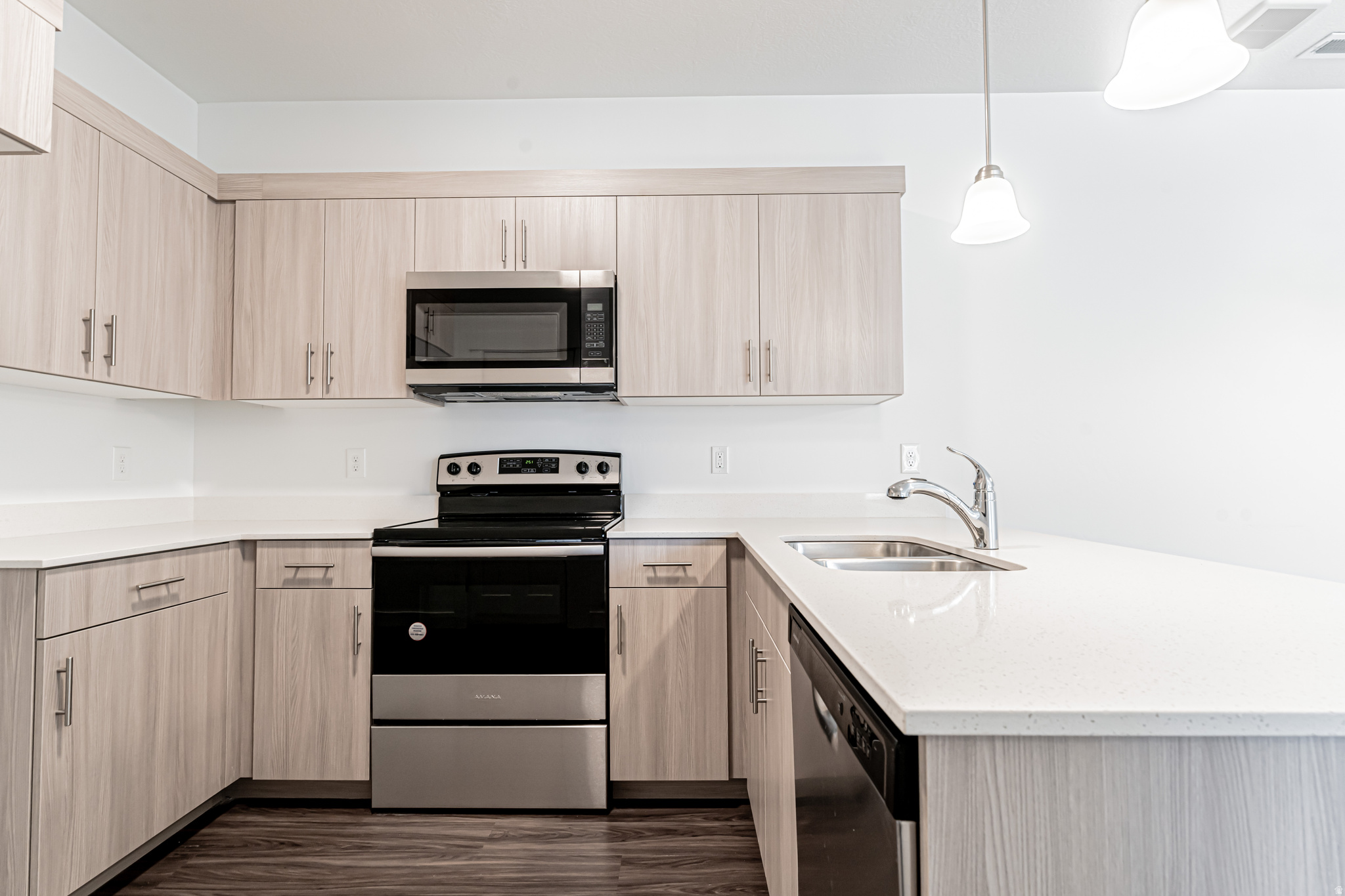 MT. RAINIER - Residential