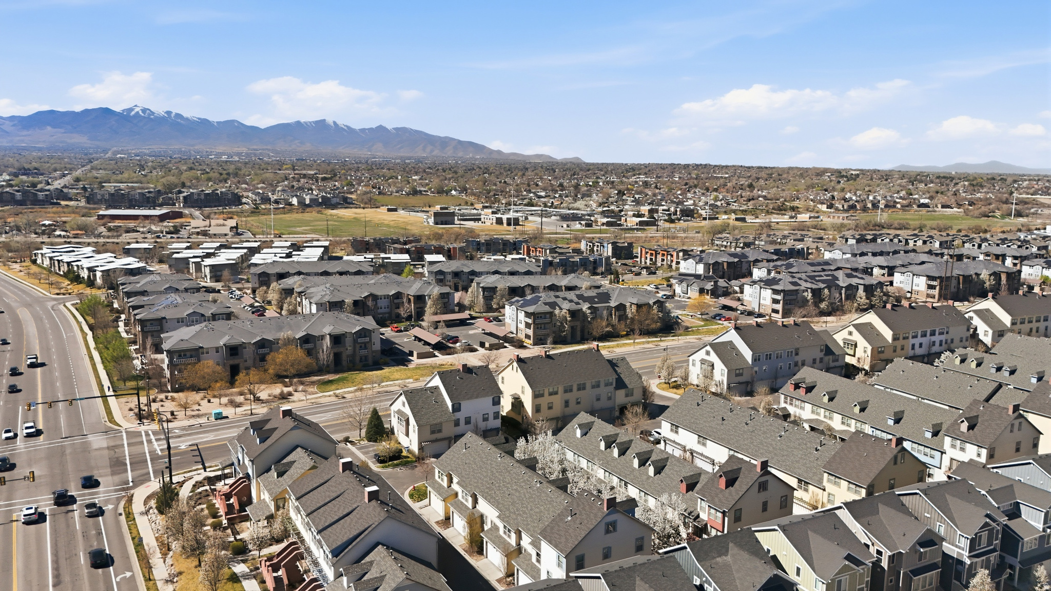 HIGHLAND GARDENS - Residential