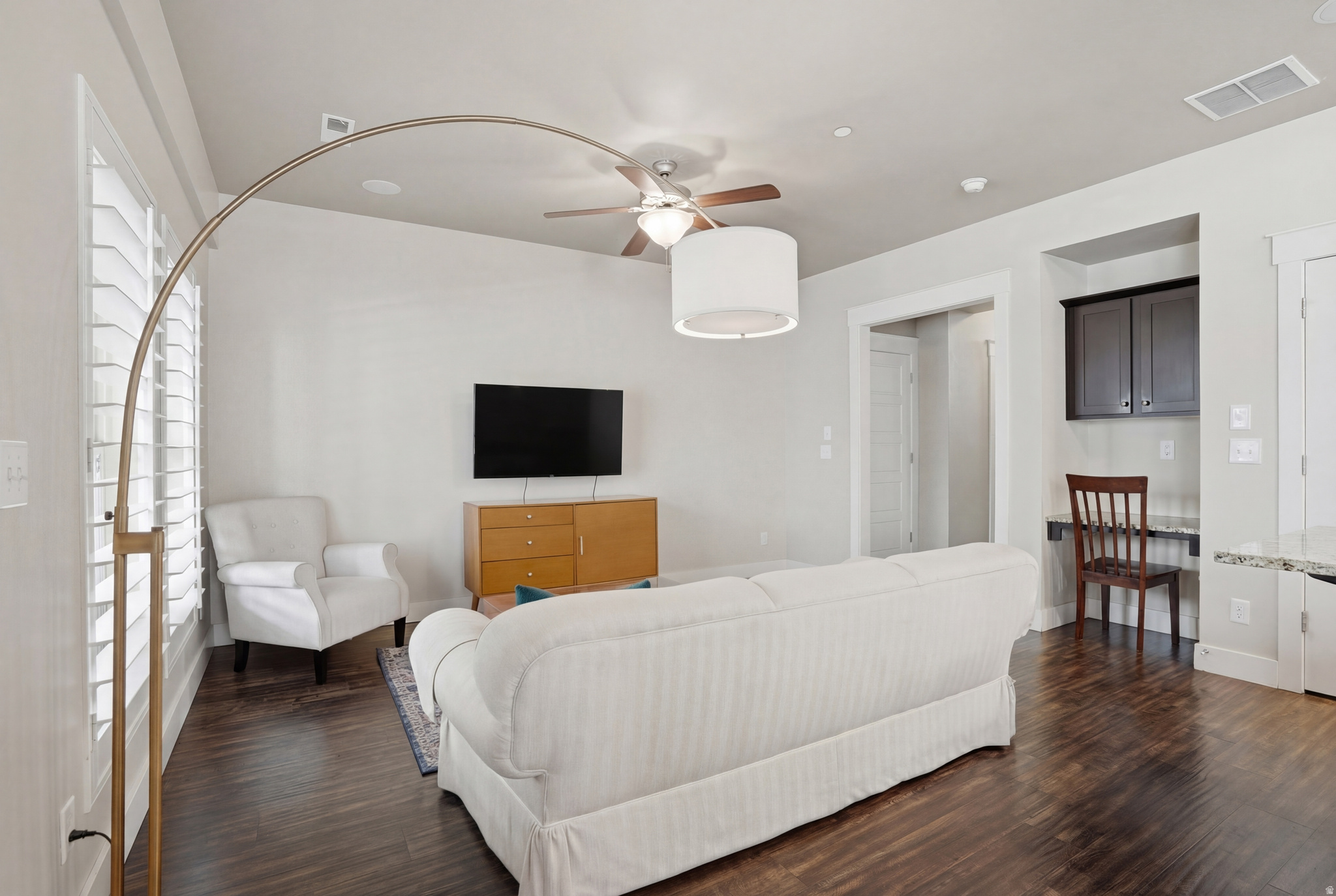 HIGHLAND GARDENS - Residential