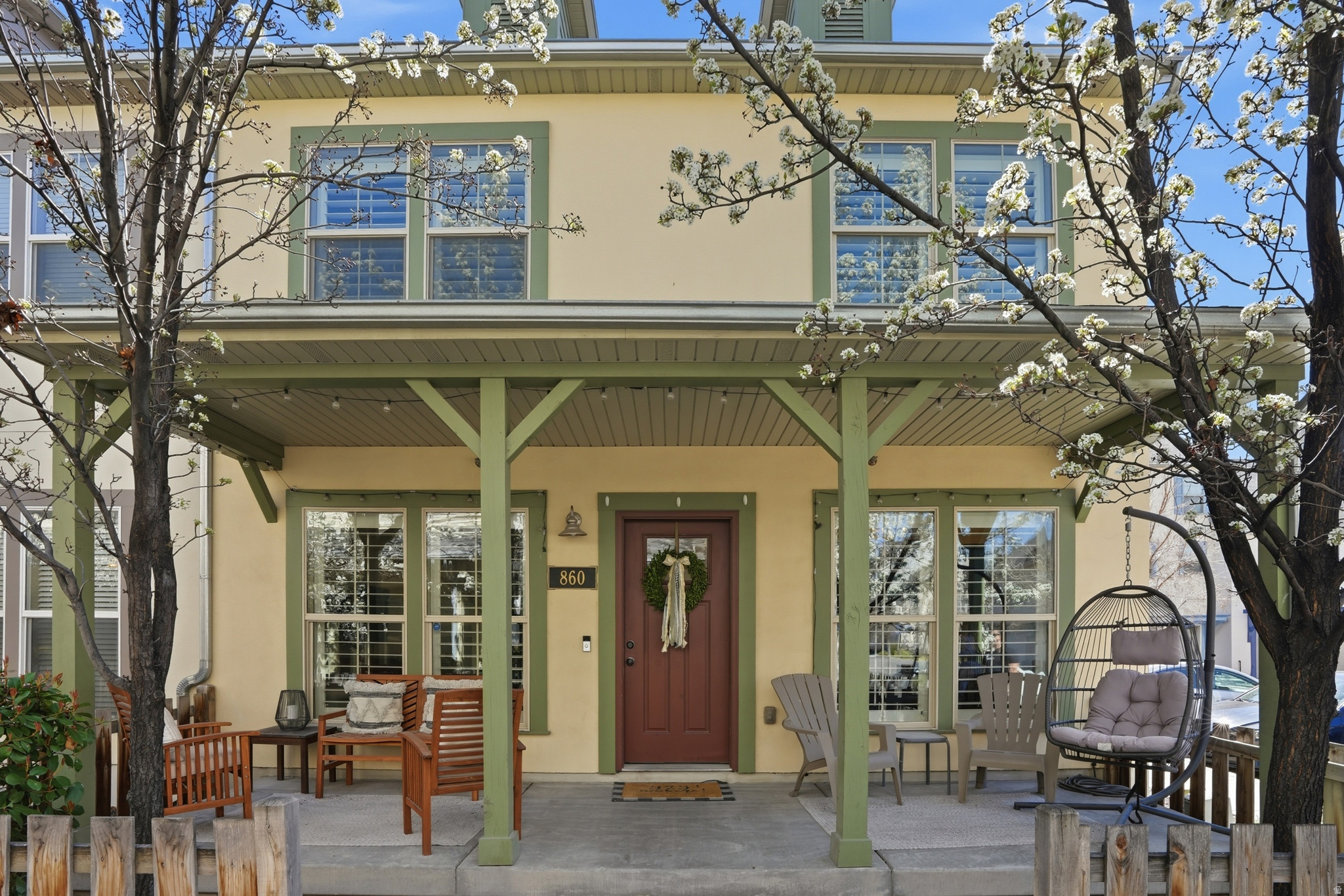 HIGHLAND GARDENS - Residential