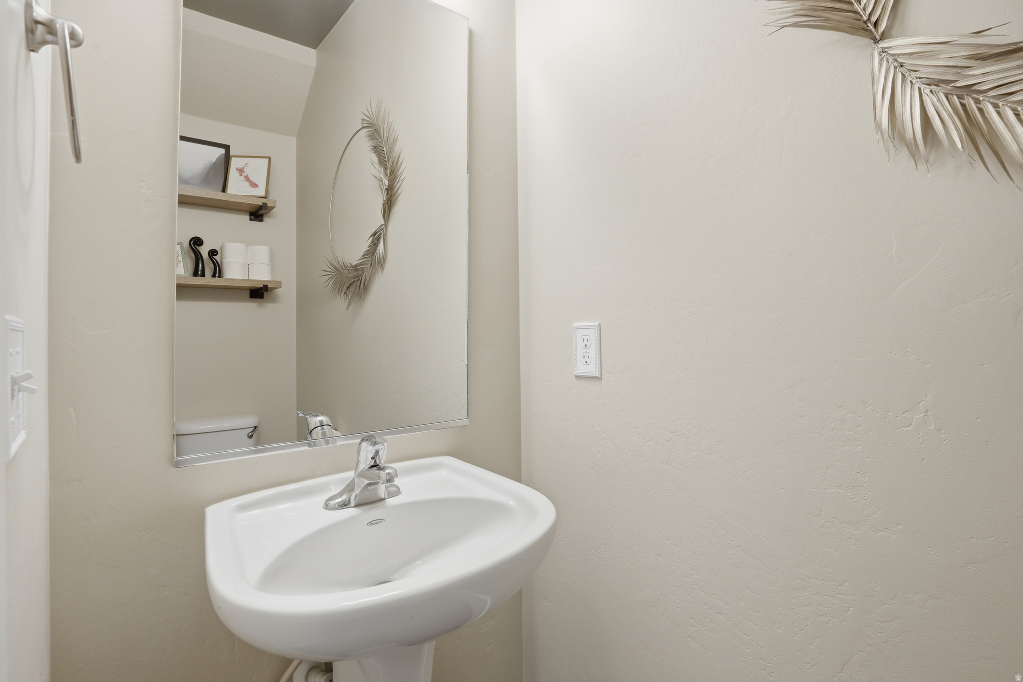 HIGHLAND GARDENS - Residential