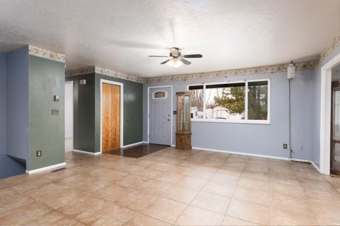 Tiny photo for 550 W 285 N, Salina, UT 84654 (MLS # 2139591)