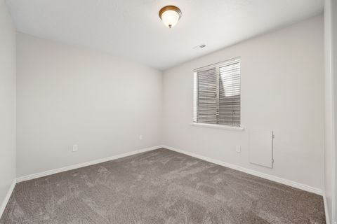 Tiny photo for 9225 N MOUNT AIREY DR, Eagle Mountain, UT 84005 (MLS # 2135338)