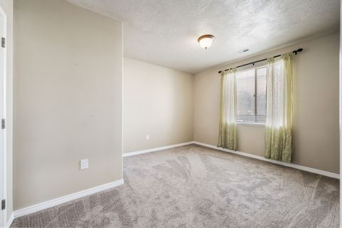 Tiny photo for 9225 N MOUNT AIREY DR, Eagle Mountain, UT 84005 (MLS # 2135338)