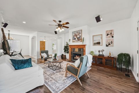Tiny photo for 9225 N MOUNT AIREY DR, Eagle Mountain, UT 84005 (MLS # 2135338)
