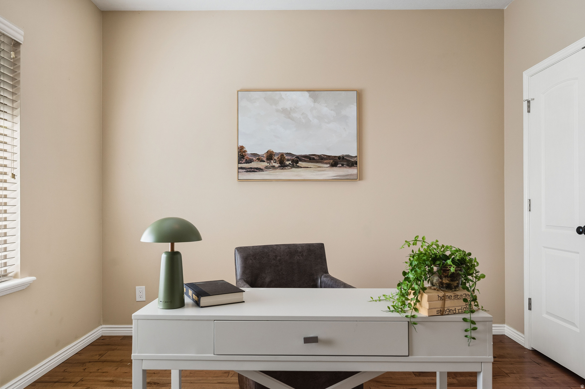 MT AIREY AT RED HAWK RANCH R1-N2627 - Residential