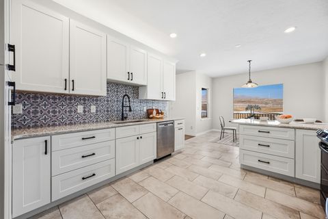 Tiny photo for 9225 N MOUNT AIREY DR, Eagle Mountain, UT 84005 (MLS # 2135338)