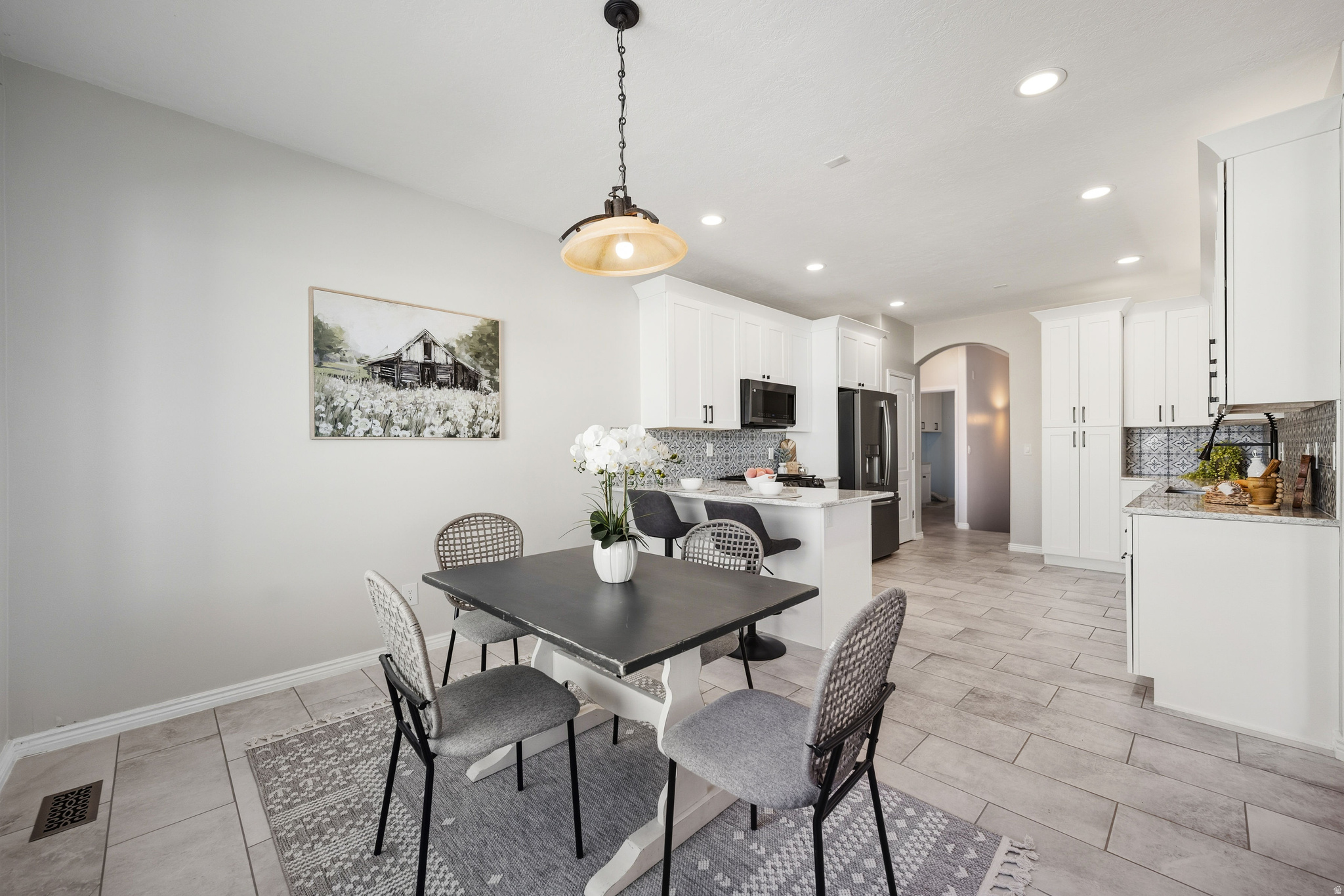 MT AIREY AT RED HAWK RANCH R1-N2627 - Residential