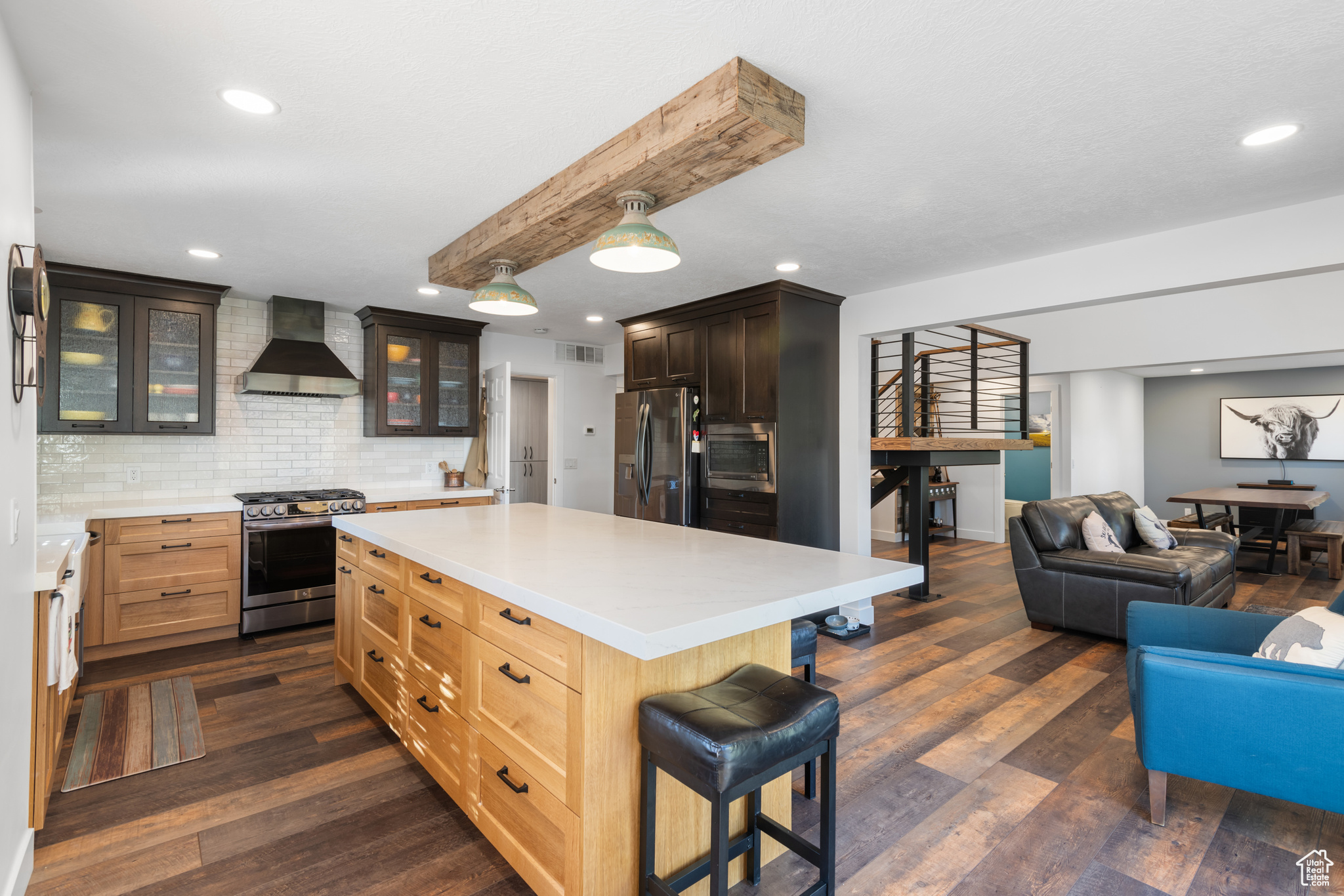 SILVER SPRINGS - Residential