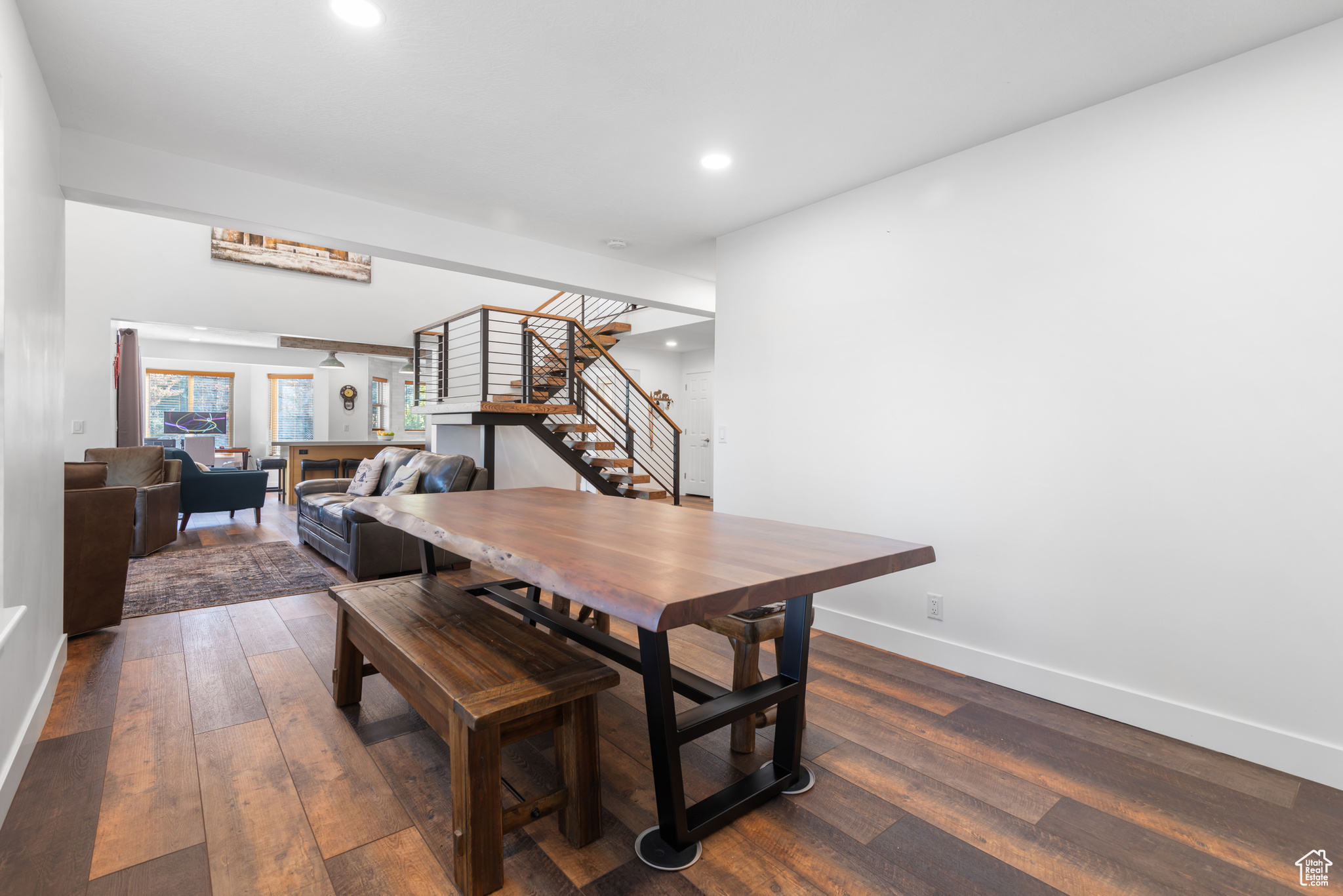 SILVER SPRINGS - Residential